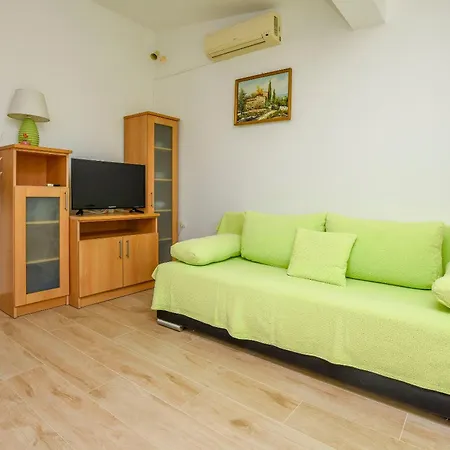 Branko Appartement Ražanj